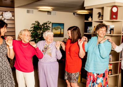 The Health Benefits of a Social Life in Senior Living