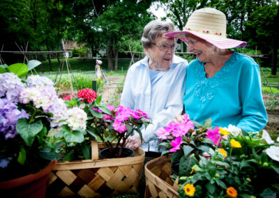 Assisted Living At Abe’s Garden Community!