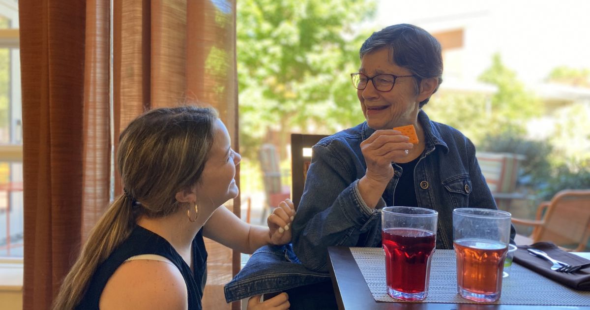 What To Know About Managing Finances For Parents With Dementia